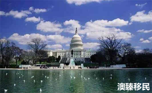 美国国籍和绿卡的区别原来这么大,移民实在难以抉择1.jpg 美国国籍和绿卡的区别原来这么大,移民实在难以抉择1.jpg
