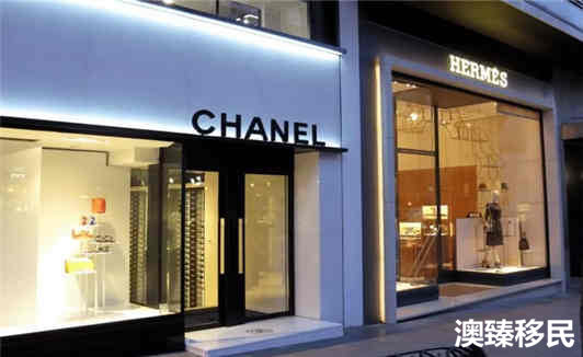 您有一份2019西班牙移民必备生活指南,请注意查收4.jpg 您有一份2019西班牙移民必备生活指南,请注意查收4.jpg